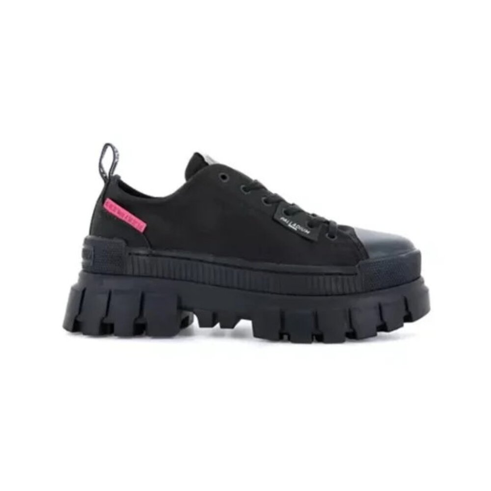 Revolt Lo TX Round Toe Platform Sneakers